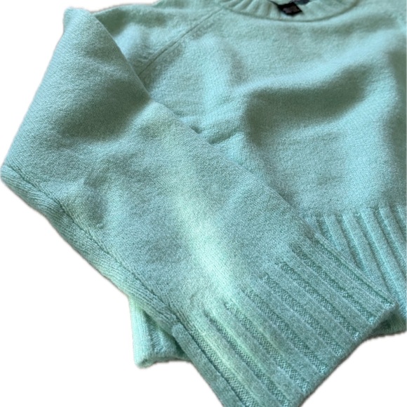 French Connection NWT Mint Crew Neck Sweater - Picture 5 of 12
